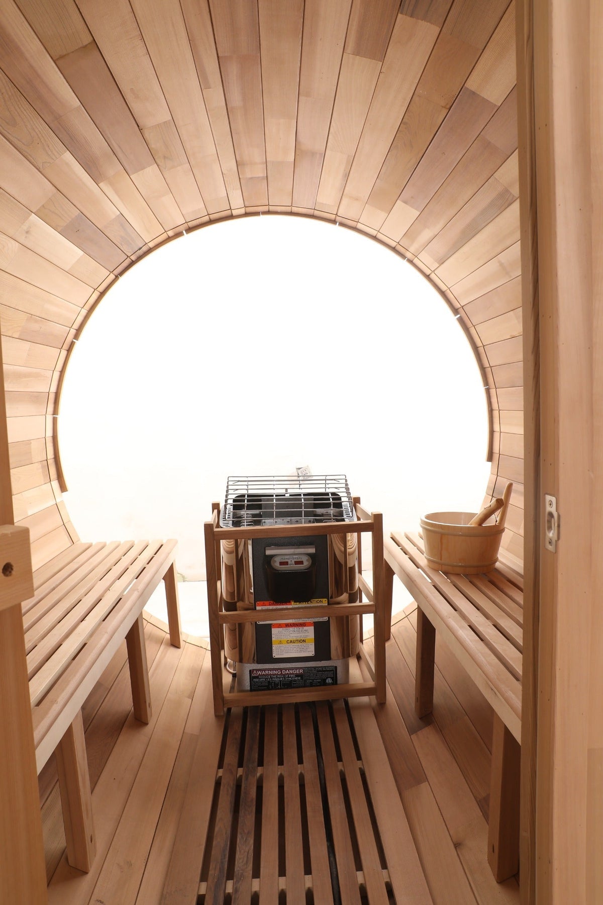 Blisspod Prague Outdoor Electric Barrel Sauna | Canadian Red Cedar | 2–4 or 4–6 Person Sizes