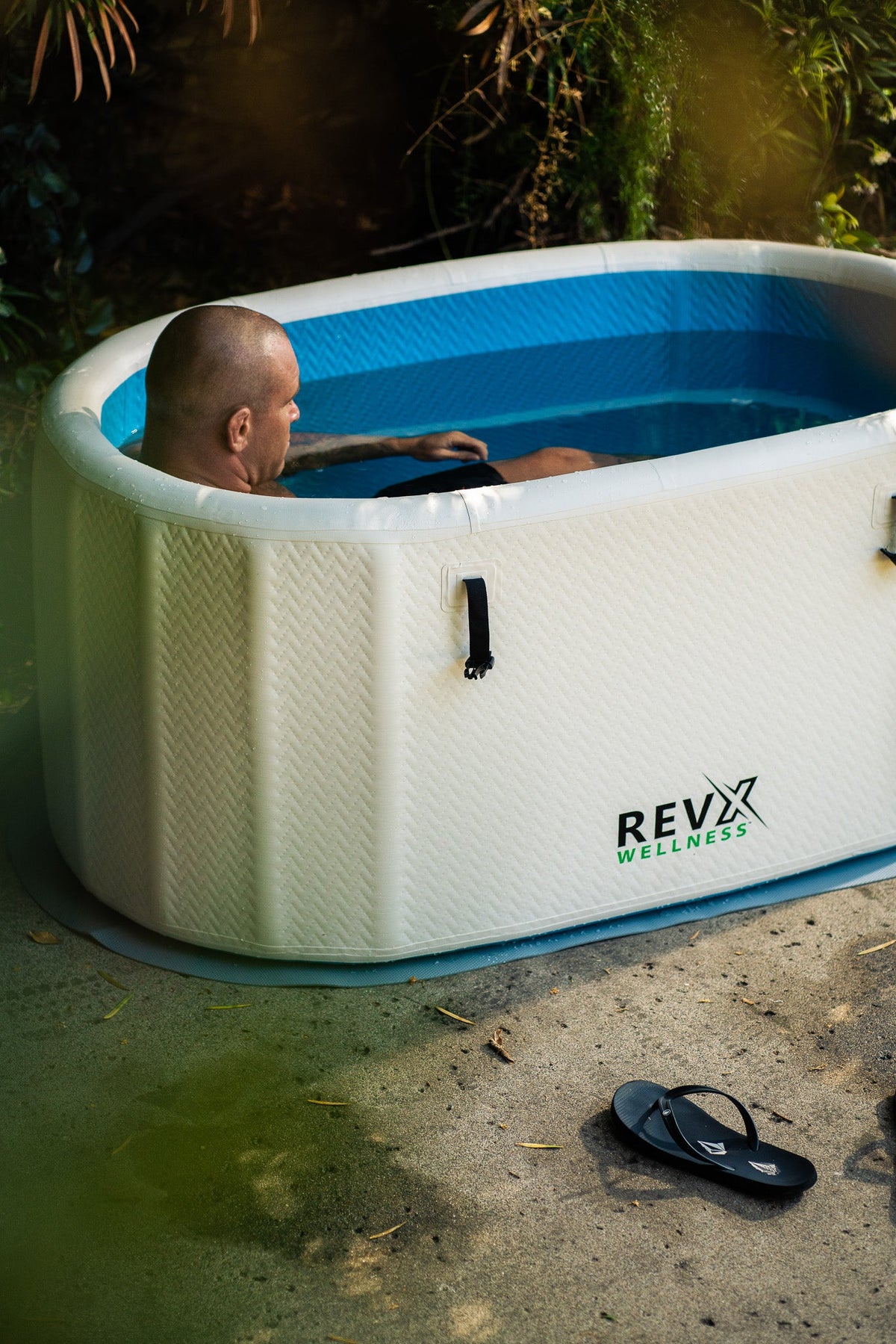 RevX Inflatable Cold Plunge Tub Deluxe | 150-Gallon Capacity | Fits Up to 2 People