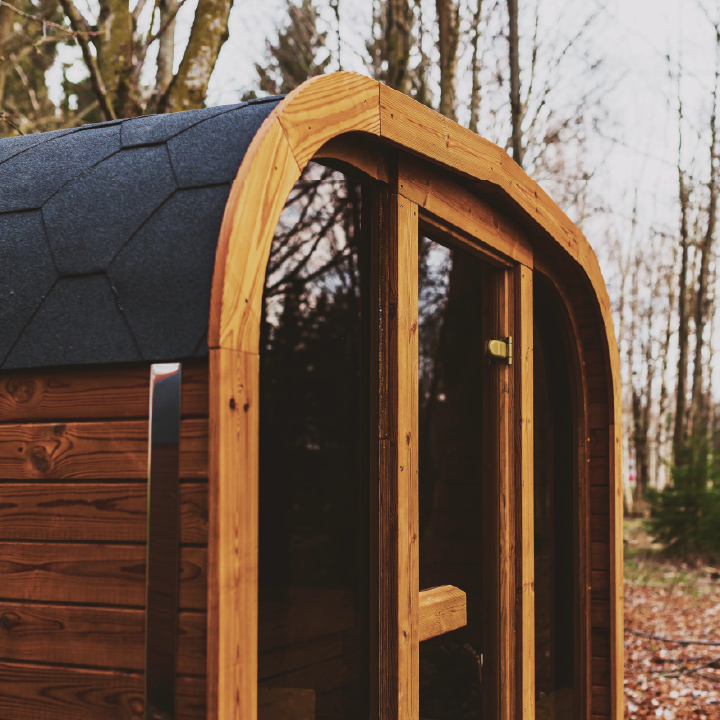 Mande MW16 ThermoWood Outdoor Sauna | Harvia Heater Options